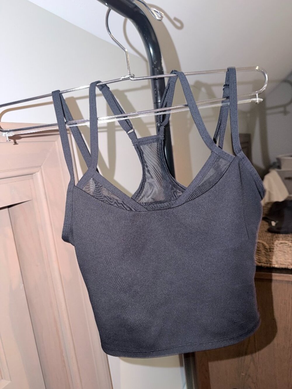 ALO Yoga Airlift Double Check Tank Black Mesh Racerback S